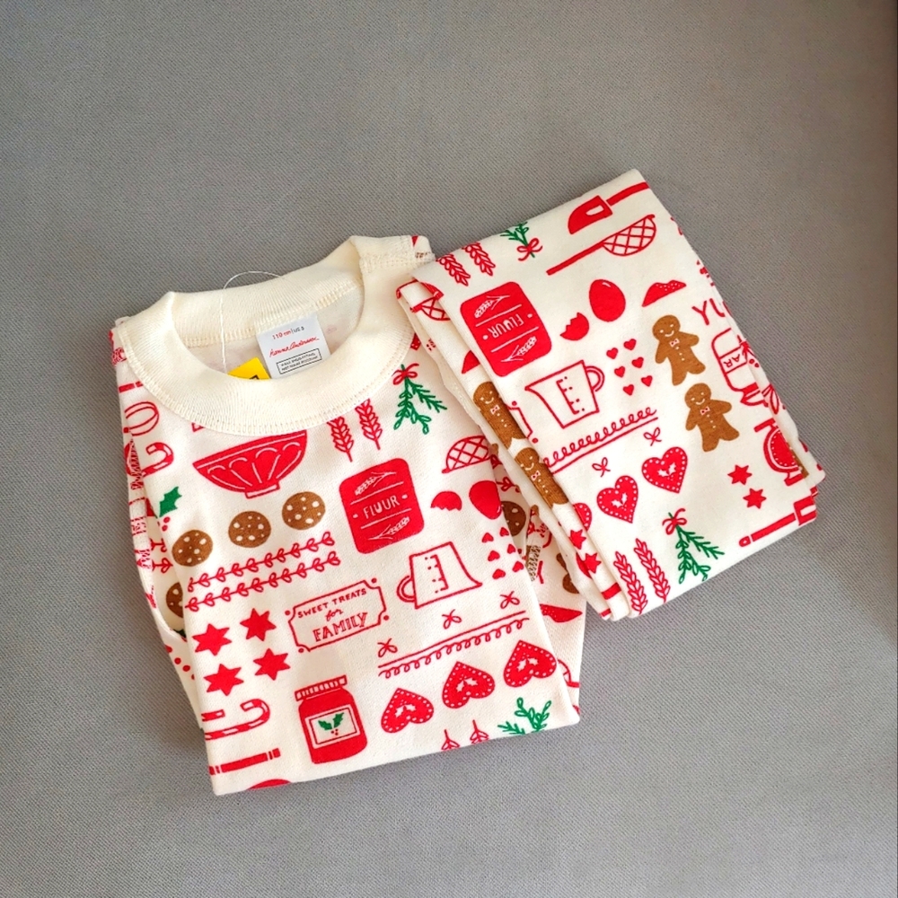Hanna Andersson Back to Baking Unisex Pajama Set. NWT. Size 5 (110 cm)